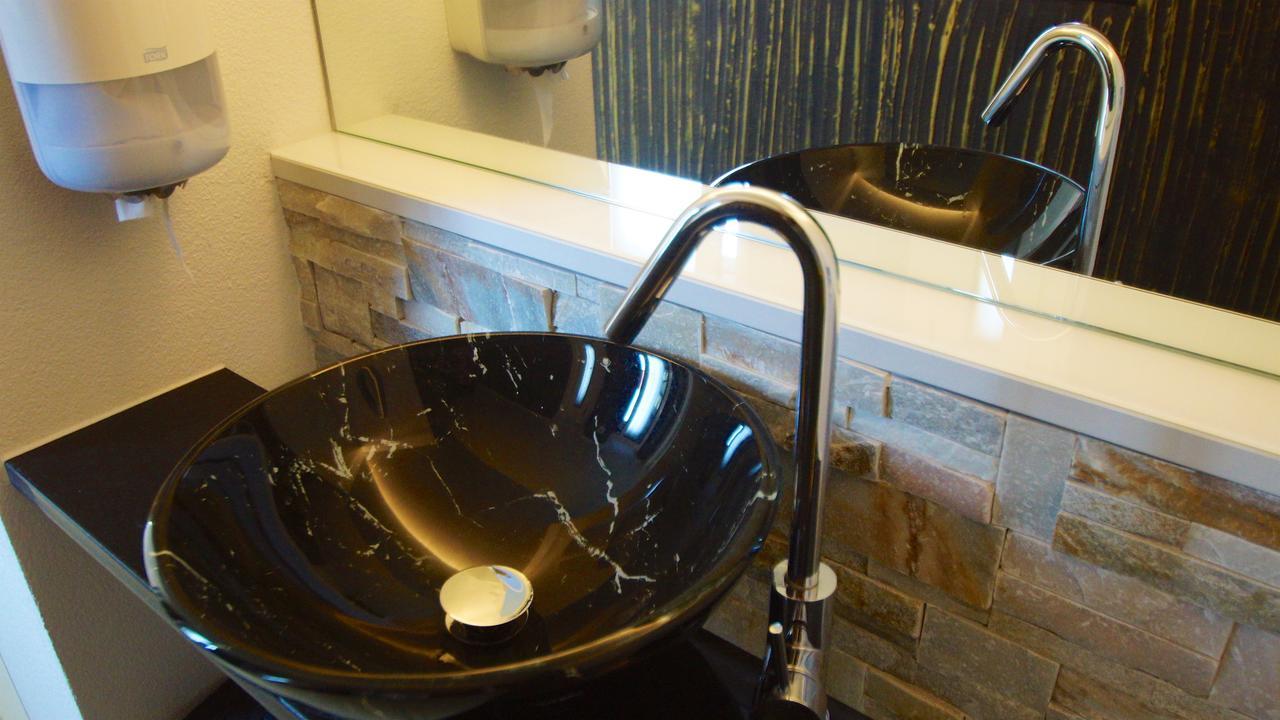 Albergo Porta Verzasca Gordola Ngoại thất bức ảnh