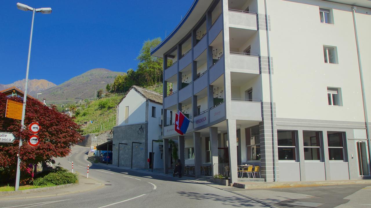 Albergo Porta Verzasca Gordola Ngoại thất bức ảnh